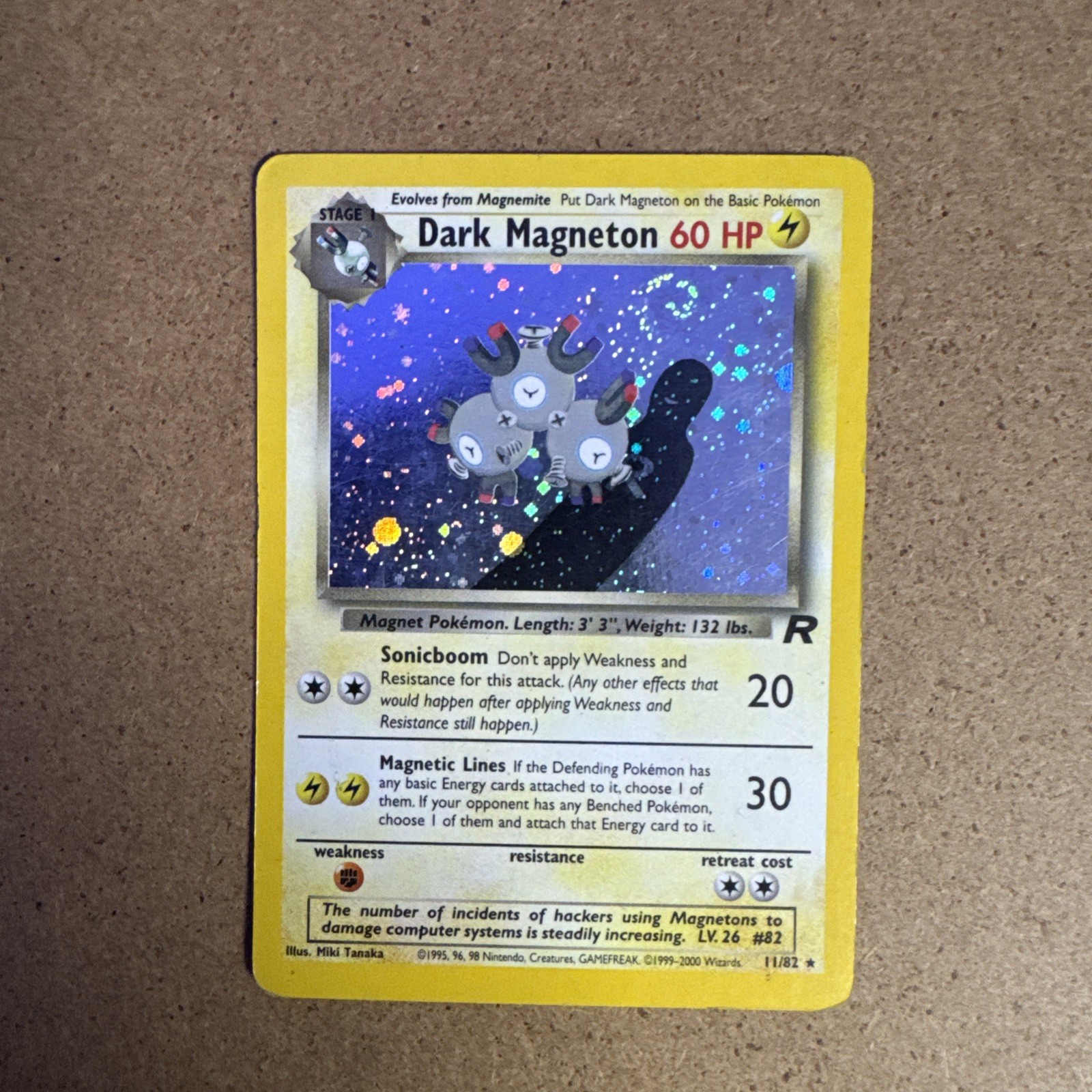 Unlimited Edition Dark Magneton 11/82 Pokemon Team Rocket Set HOLO - WOTC Swirl!
