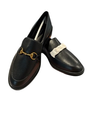 Women s Black Loafer Size 7 1/2