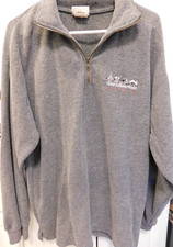 Walt Disney World Embroidered 2000 Adult Size Large Gray Fleece 1/4 Zip Shirt