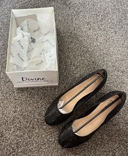 Black Mesh Kitten Heel Size 6 Women's Shoes