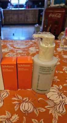 Sulwahsoo Activating Serum And Innis Free Green Tea Cleansing Oil
