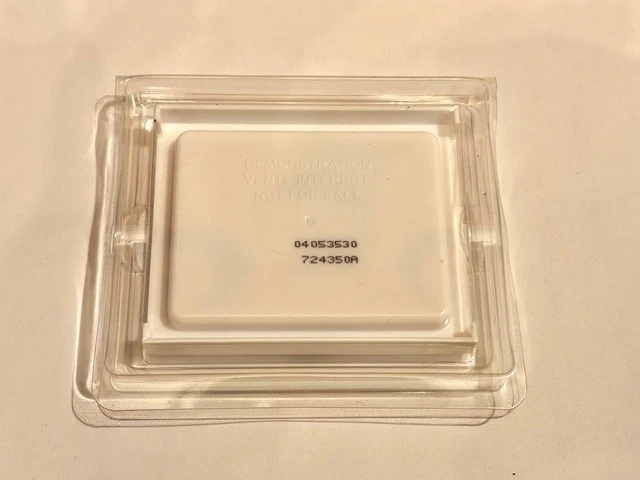 CLARINS MINERAL POWDER COMPACT BRONZING 0.35 OZ CHOOSE SHADE #01 #02 #03 REFILL - Image 3 of 3