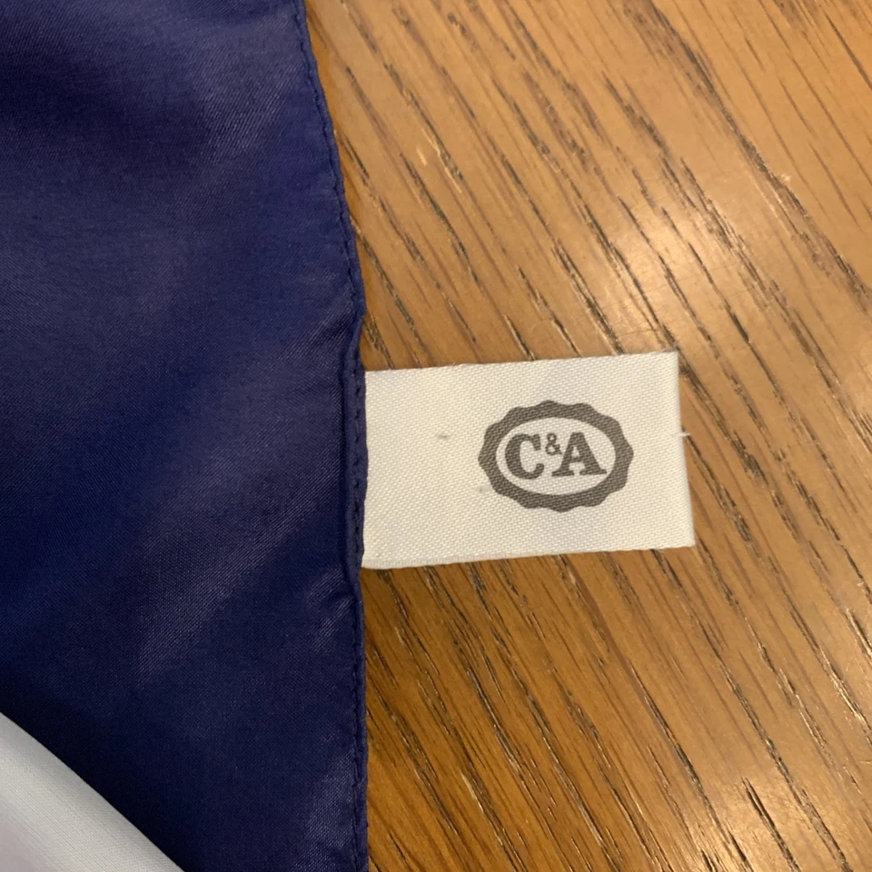 "Bufanda de colección 100 % seda 34"" cuadrada grande hecha en Italia C&A floral dinero antiguo usada en excelente estado" Foto 3 de 4