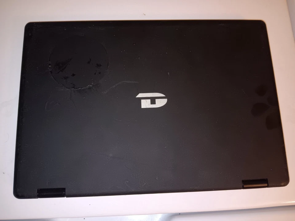 Direkt-Tek DTTAB2IN1-116-1-BK 11.6"  LAPTOP With Adapter - Image 3 of 3