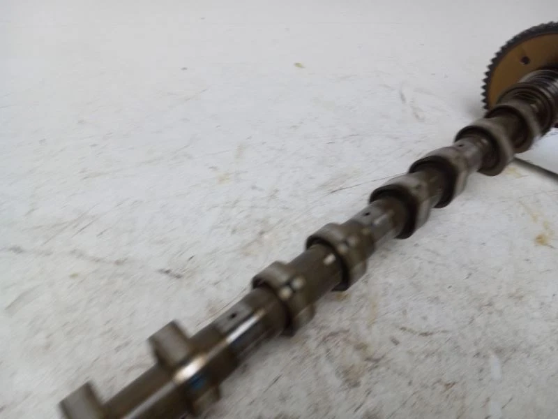 Árbol de levas de admisión Kia Soul 2013 Foto 3 de 4