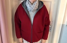 Merino Kuscheljacke von Lana Hamburg, Größe M, rot - Innen: grau