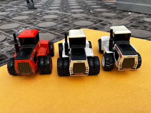 3 Vintage Diecast Ertl 1/64th Scale Big Bud 4x4 Tractors - Picture 2 of 8