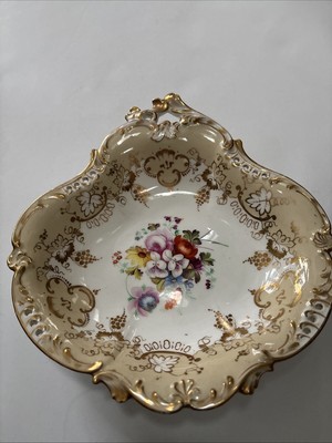 Spode Hand Painted  White Floral Beige & Gold 9 1/8 Shell Plate