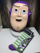 BRAND NEW 2000’s Toy Story Buzz Lightyear Halloween Plastic 3D Mask & Socks