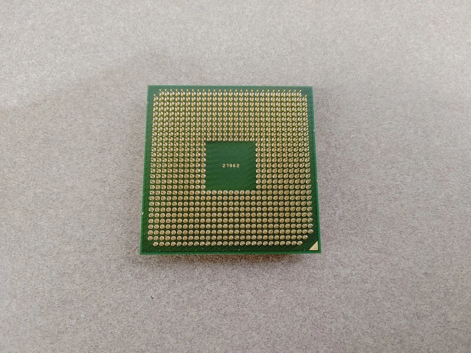 GOOD CONDITION AMD Athlon 64 CPU Untested - Image 2 of 2