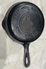 GRISWOLD #3 Skillet Cast Iron Pan 709B  No. 3 Erie PA