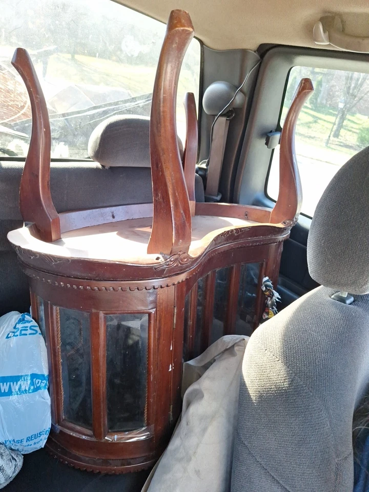 Gabinete China Forma Riñón Vintage Curio Iluminación LED Vidrio Biselado Curvo 1A Foto 2 de 2