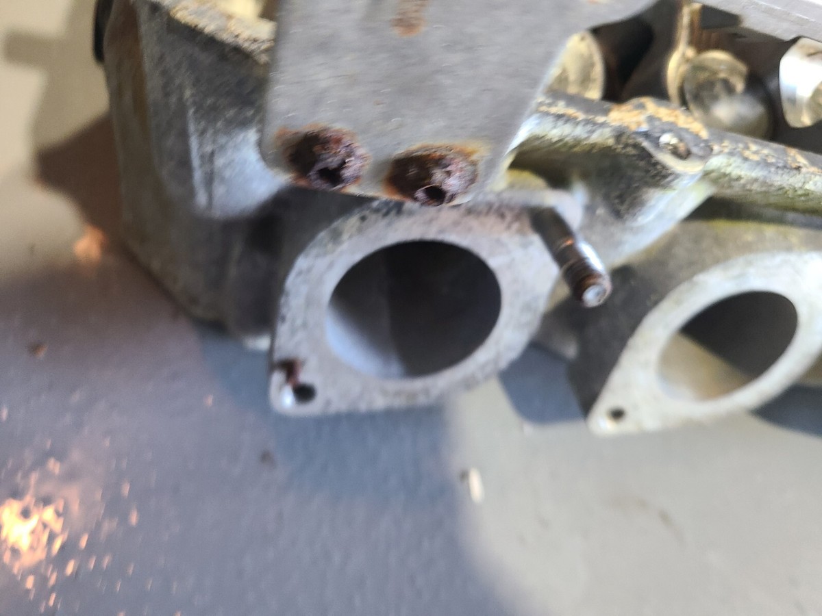 YAMAHA 1800 CYLINDER HEAD FX SHO HO SVHO FZS FZR GP1800R 1.8