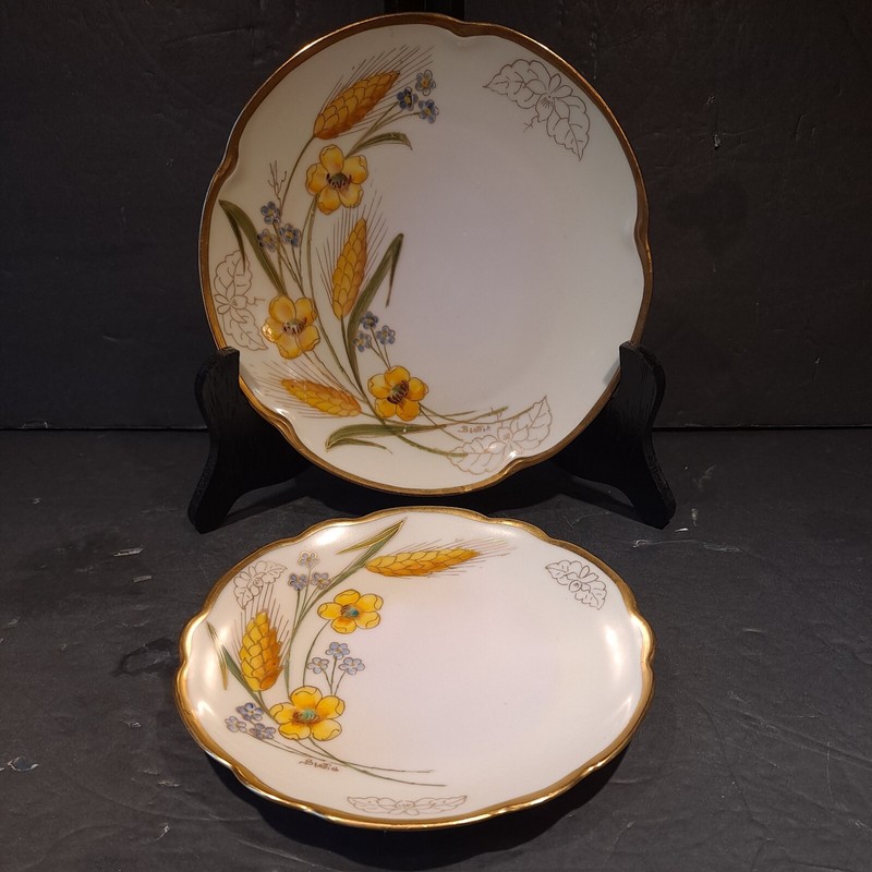 Pair Pickard Hand Painted Cabinet Plates 1905-10 signed Anton Beutlich
