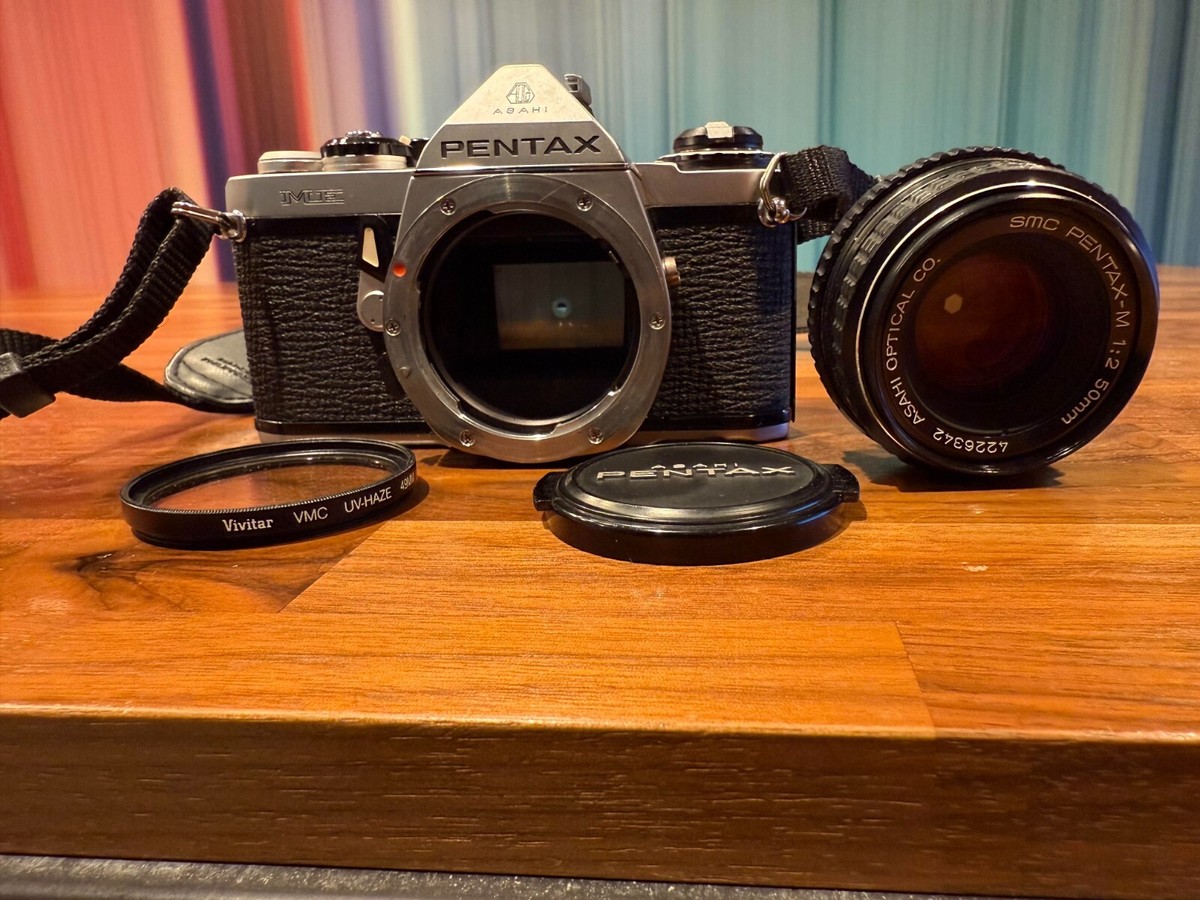 Pentax ME 35mm Film Camera Smc Pentax-M 50mm F2 Lens Battery