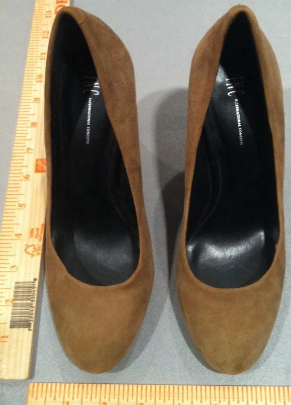 Zapatos de salón INC International Concepts 7 de gamuza topo Foto 3 de 4