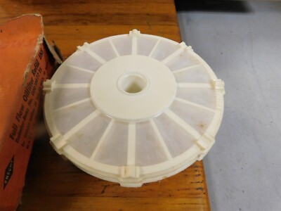 MERCEDES W 110 Unimog NOS Knecht Oil Filter EHS 305 1 for sale