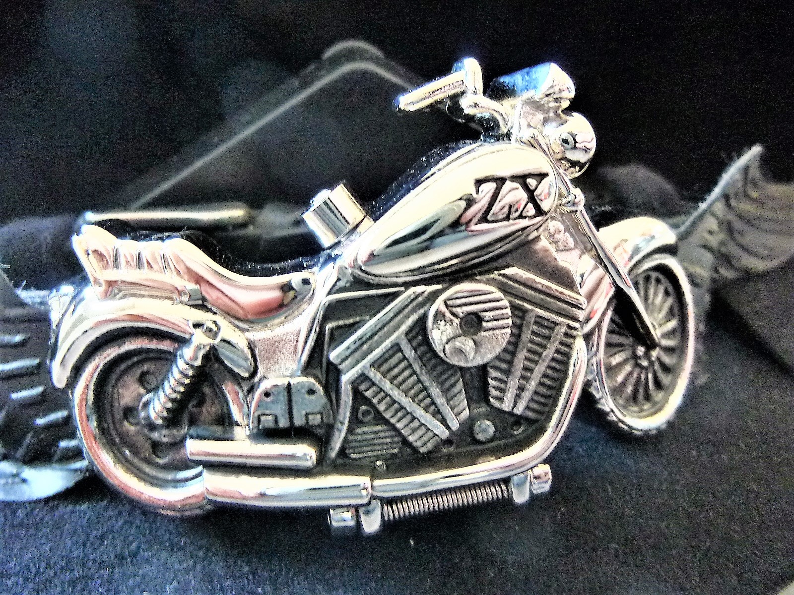 Montre moto homme ZZYZX ANA0059b de 2001 idée cadeau biker avec écrin