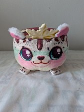 Cookeez Makery Freezy Cakes Minty Polar Bear Plush Shivering Interactive