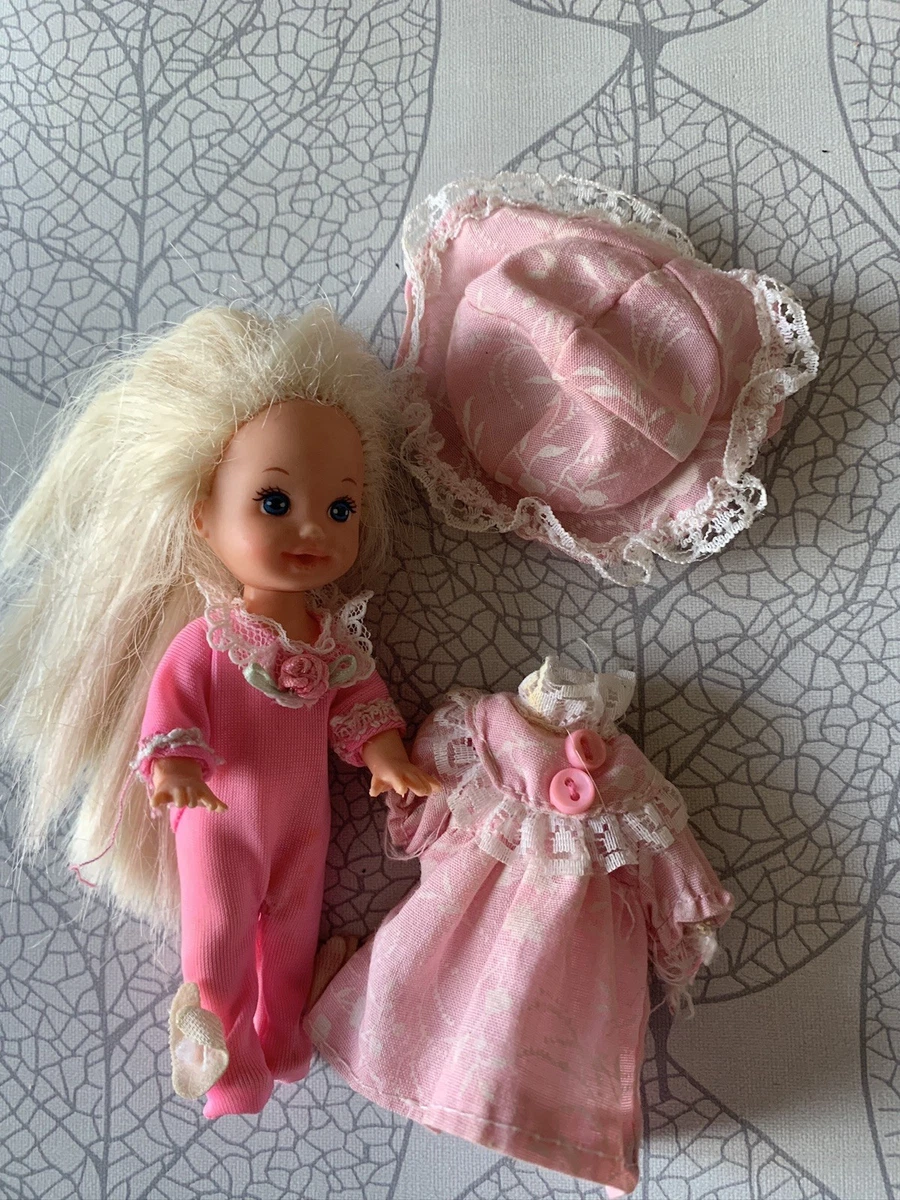 Lot poupée et shelly cuisine - Mattel