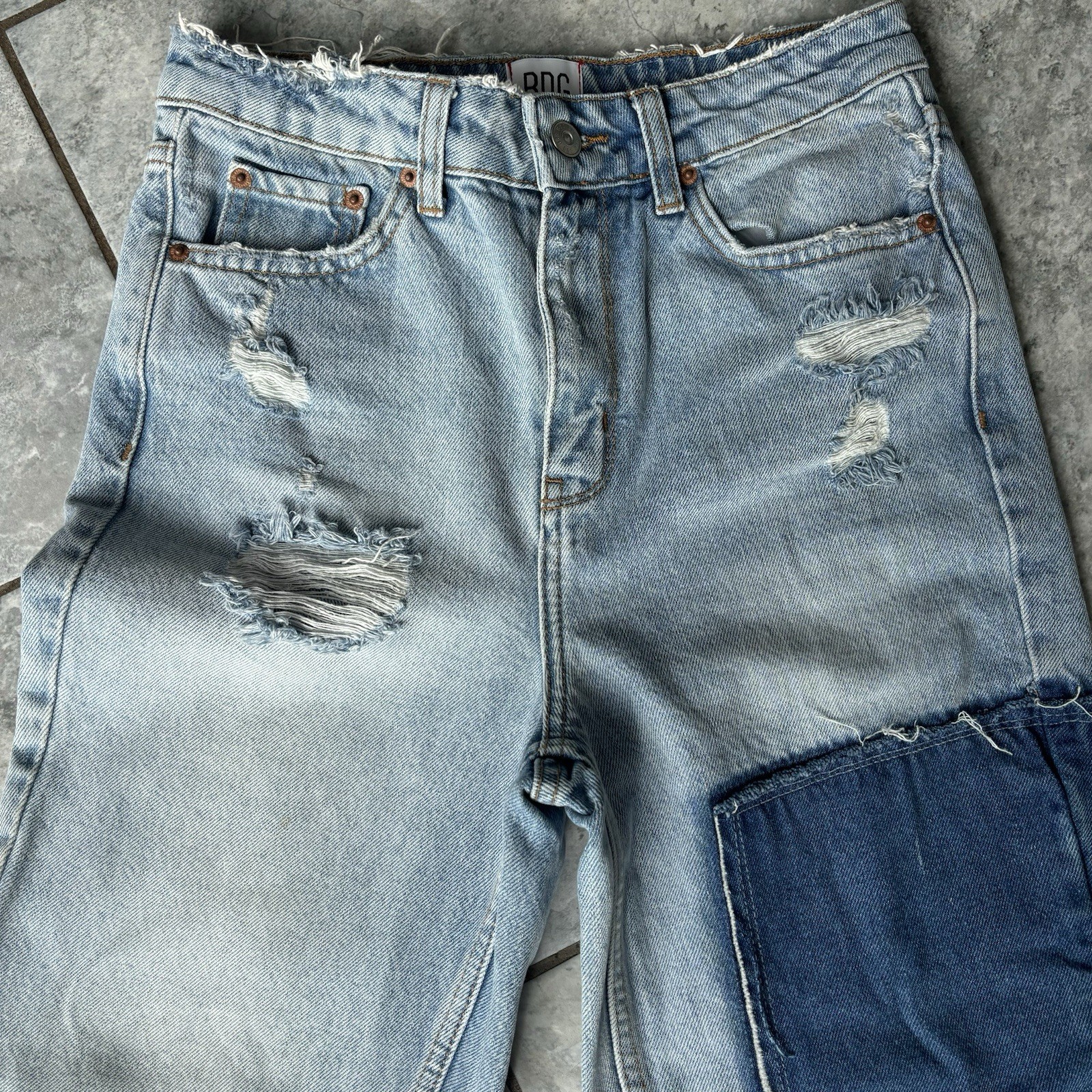 BDG Jackson Blue Denim Jeans Patchwork Detail Str… - image 2