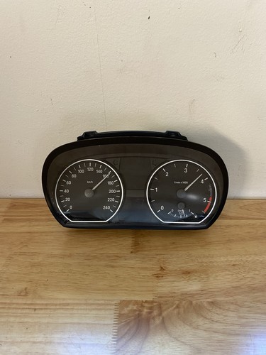 BMW 1er E81 E87 Tacho Kombiinstrument Tachometer Original Diesel 9122591