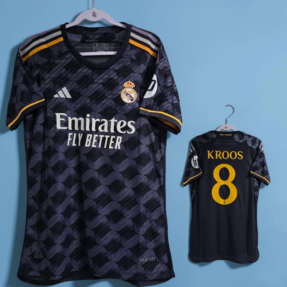 Real Madrid Unisex Adult Size XL International Club Soccer Fan