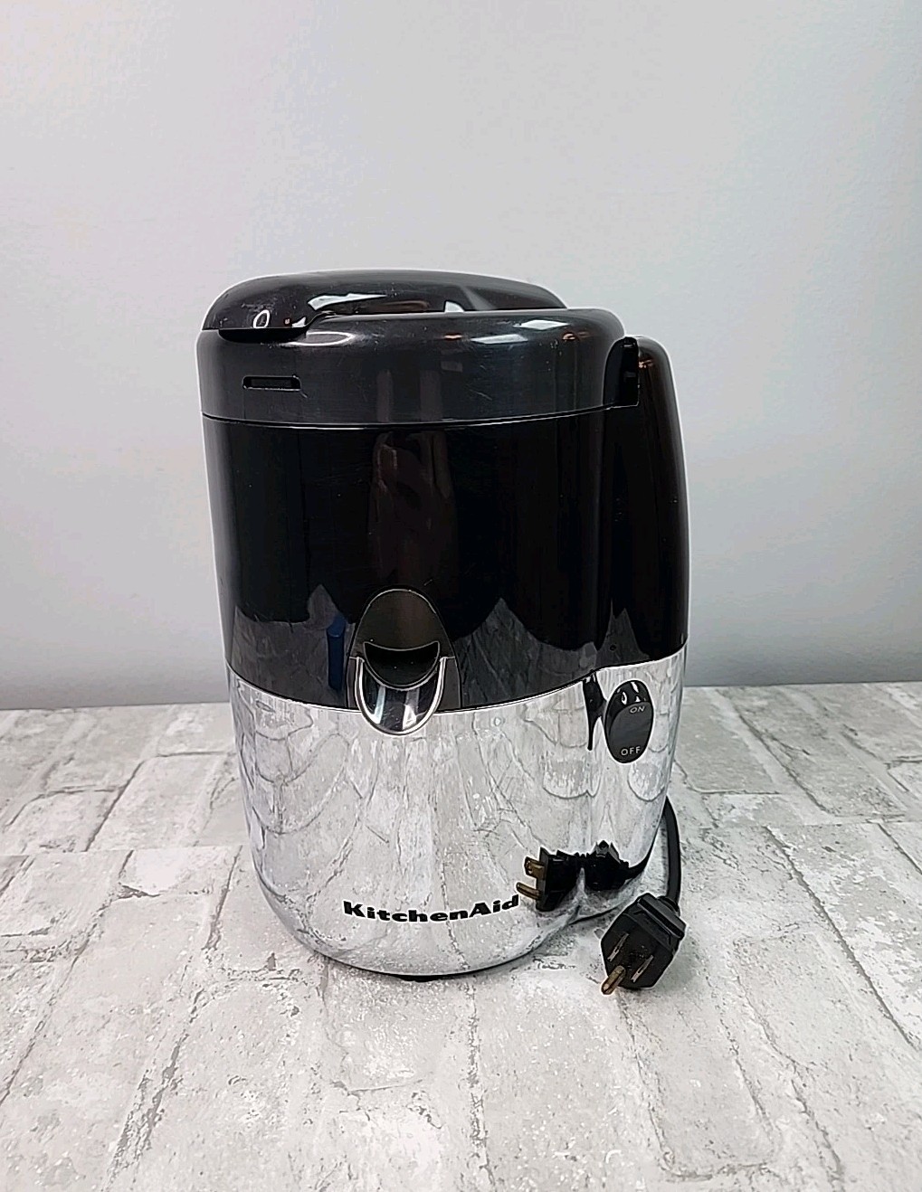 KitchenAid KJE500 Juice Extractor Citrus Press Stainless MISSING REAMER* Tested