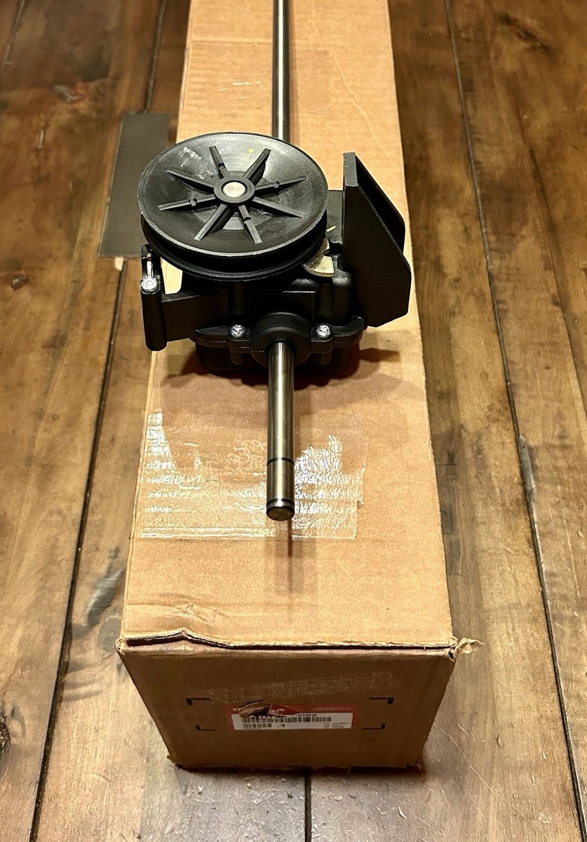 HONDA Transmission Assembly HRR216K2 HRT216K1 20001-VG4-C02