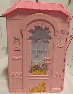 2000 barbie house