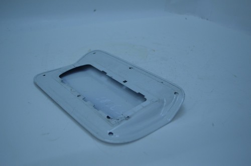 12-18 BMW F30 328I 335I 320I GAS FUEL DOOR LID COVER WHITE OEM - Picture 4 of 10