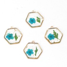 C 10PCS Gold Tone Daffodil Flower Resin Hexagon Charm Blue Flower GYX1305