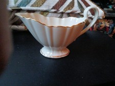 Lenox Gravey Pourer 24 Karat Gold Trim Made In USA