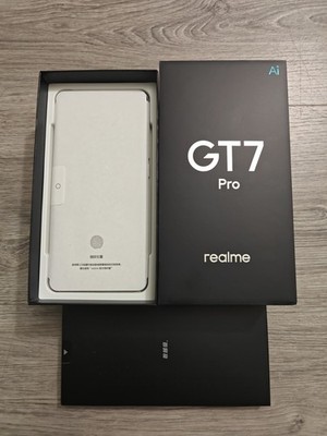 Realme GT7 Pro 5G Global Version 256GB 12GB Snapdragon 8 Elite