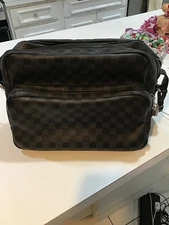 $3,180  LOUIS VUITTON DAIMER GRAPHITE black messenger bag/shoulder bag
