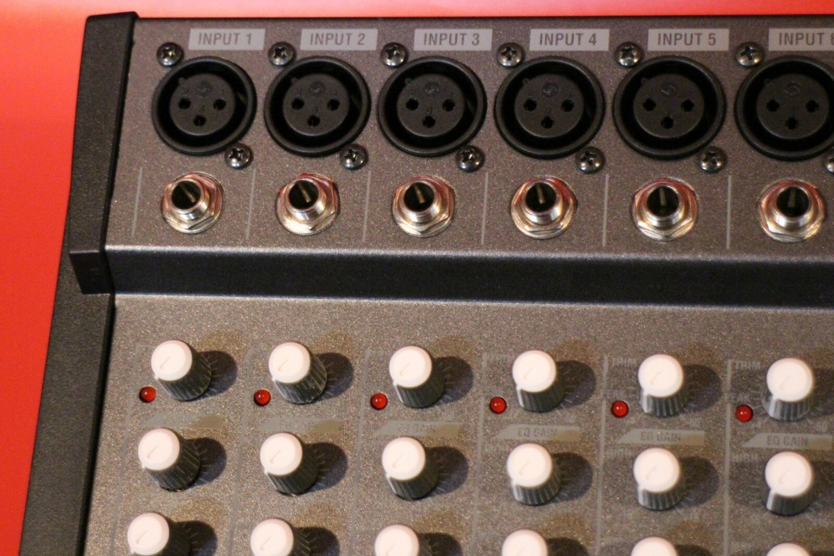 KORG D888 マルチトラックレコーダー s-l400.jpg