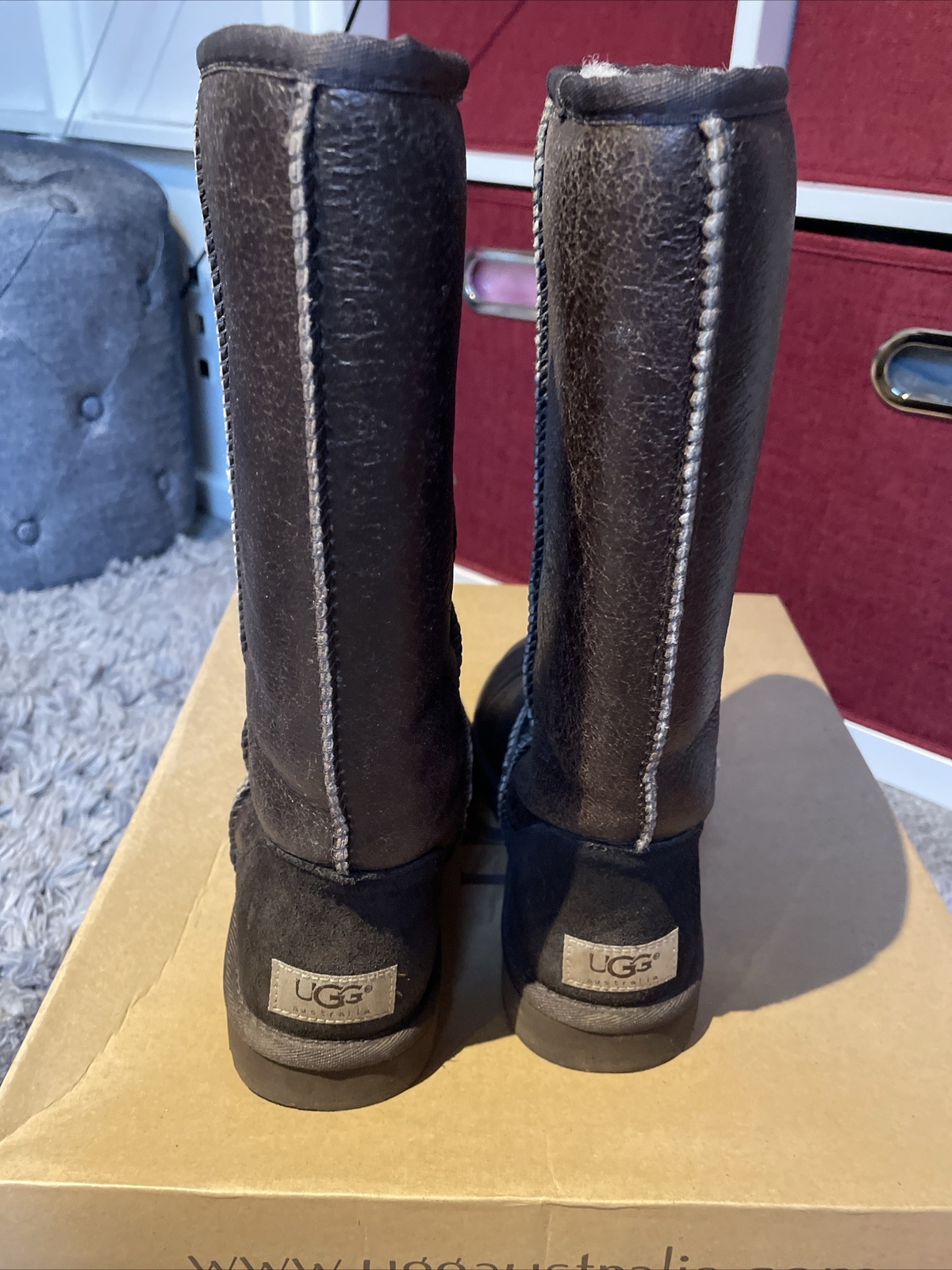 RRP £180 UGG Classic Tall Bomber Women's Brown Leather Boots Size 4.5