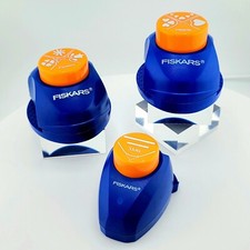 Fiskars - 3 IN 1 Embossing Corner Punch Cuts Lot of 3 Flowers - Hearts - Slots