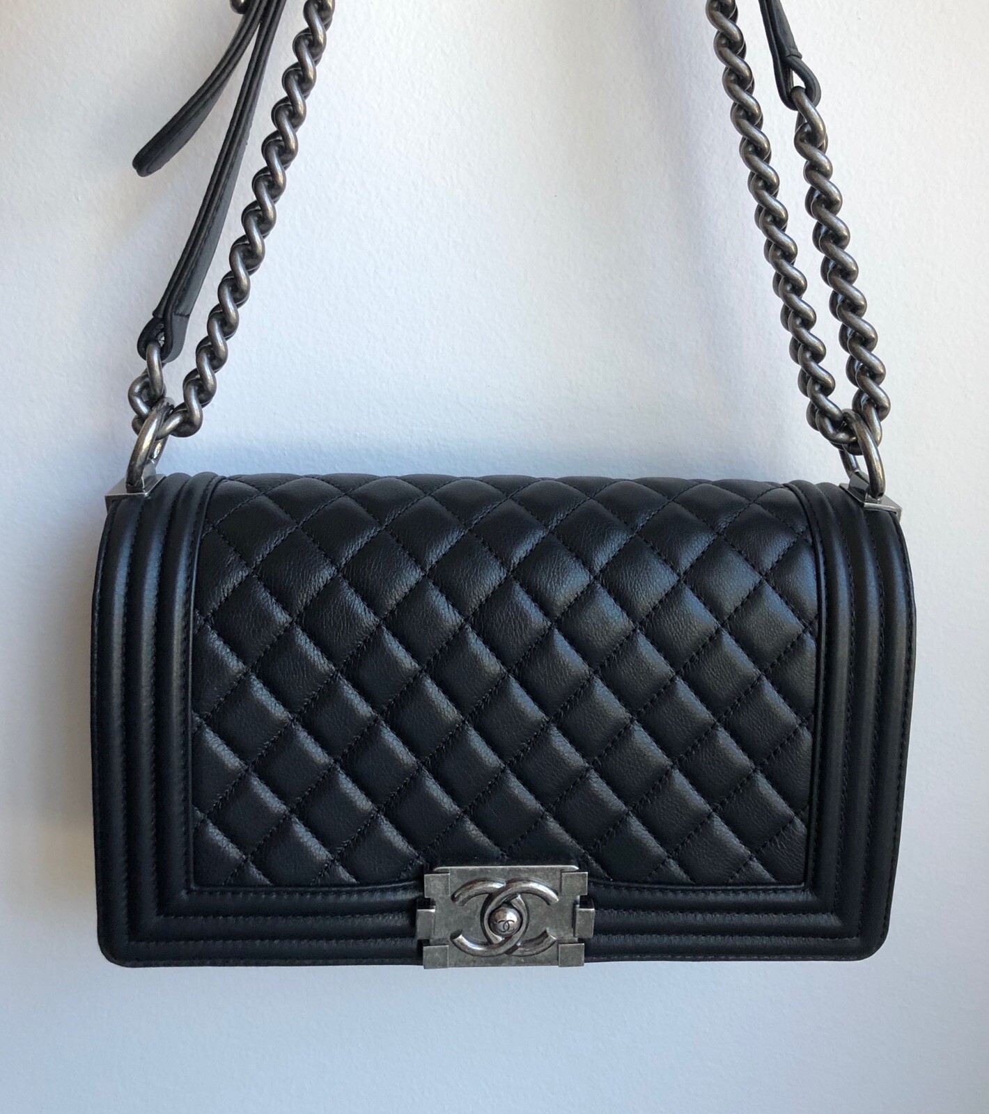 chanel boy bag silver