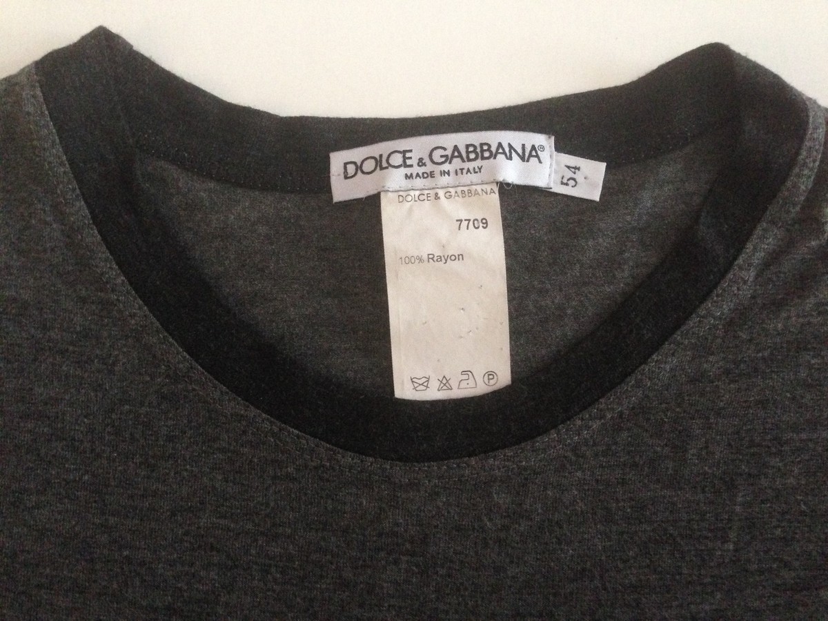 DOLCE&GABBANA カットソー Dolce & Gabbana DG Logo Embossed T-Shirt | Sendegaro US