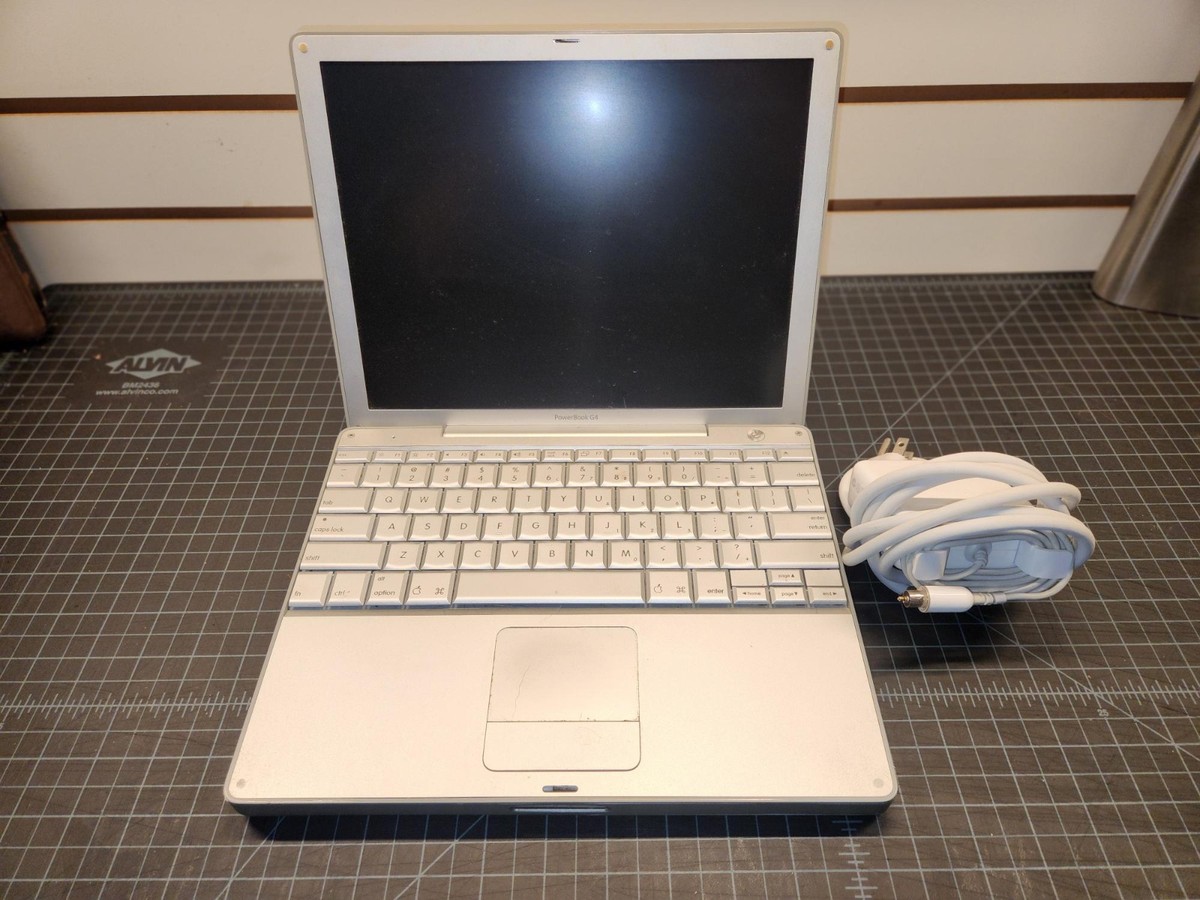 アップル　PowerBook G4 12\"　Model. A1010 PowerBook G4 | 1.0 GHz | 12 Inch | DVI - AI - Techable.com