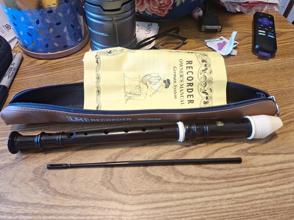 Vintage LMI Recorder Soprano Flute Whistle Recorder 650502B W/ Leather Case - Image 4 of 4