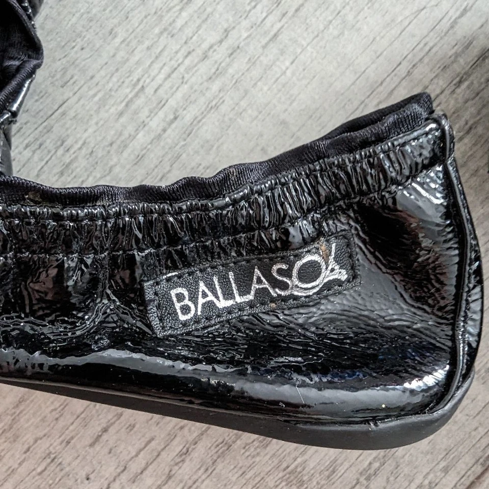 NEW Ballasox Black Foldable Patent Ballet Slipper Flats 7 by Corso Como - Image 3 of 4