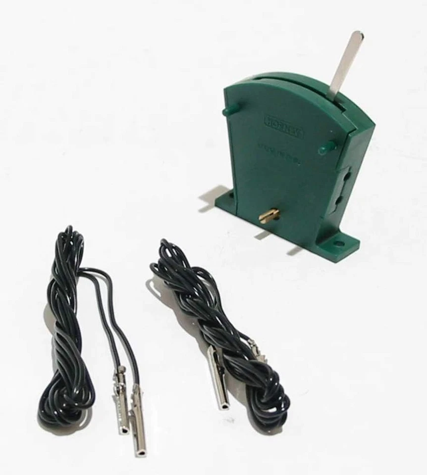 Hornby Two Way Lever Switch On/Off - Green - Image 4 of 4