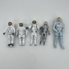 Lot Of 5 Vintage Space Voyagers Astronaut NASA Figures 1998