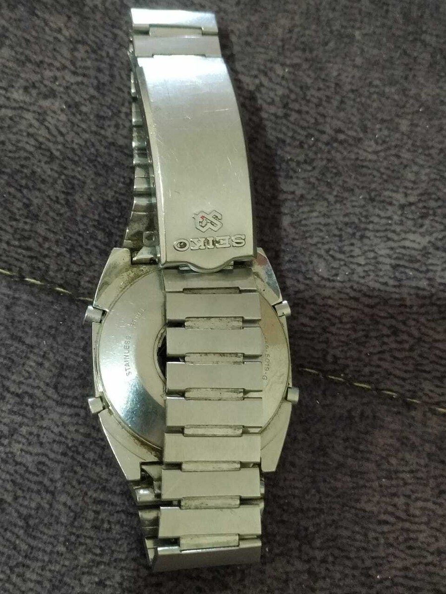Vintage Seiko A159-5019 Chrono Alarm Quartz LCD Digital Watch-All