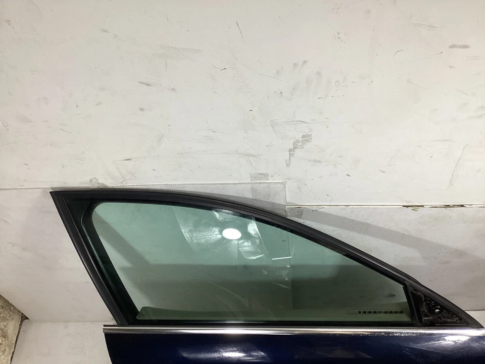 2008-2010 AUDI A6 FRONT RIGHT PASSENGER SIDE COMPLETE DOOR SHELL W/ GLASS OEM . Foto 3 de 4