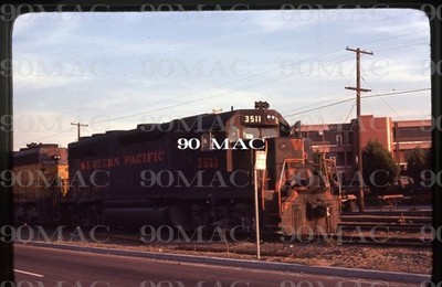 WESTERN PACIFIC-WPRR. EMD GP40-2 #3511. Oakland (CA). 2 Original Slides 1979.