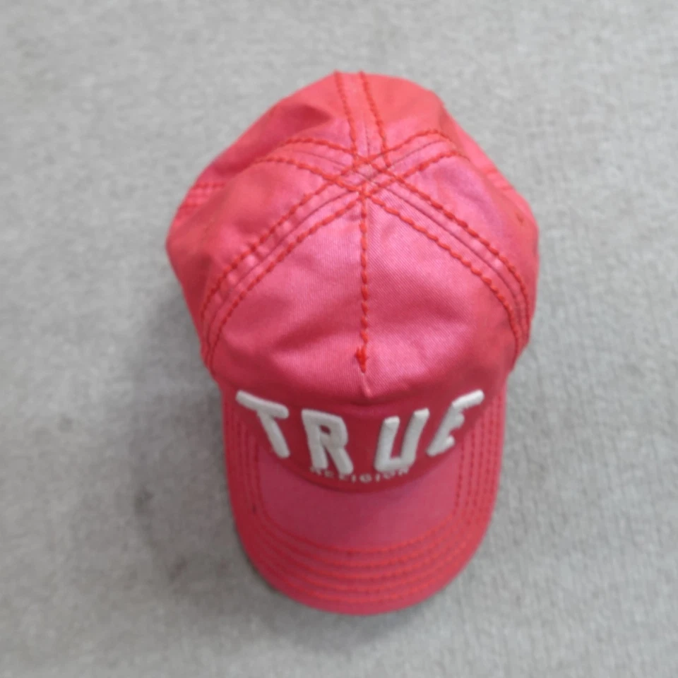 Sombrero True Religion para mujer con tirantes rojo bordado Foto 2 de 4