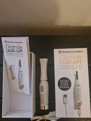 Grande Cosmetics LASH-LIFT Heated Lash Curler Gently Curls & Lifts Your Lashes